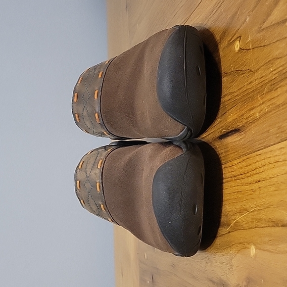 Keen women's 9.5 clogs - Picture 2 of 8